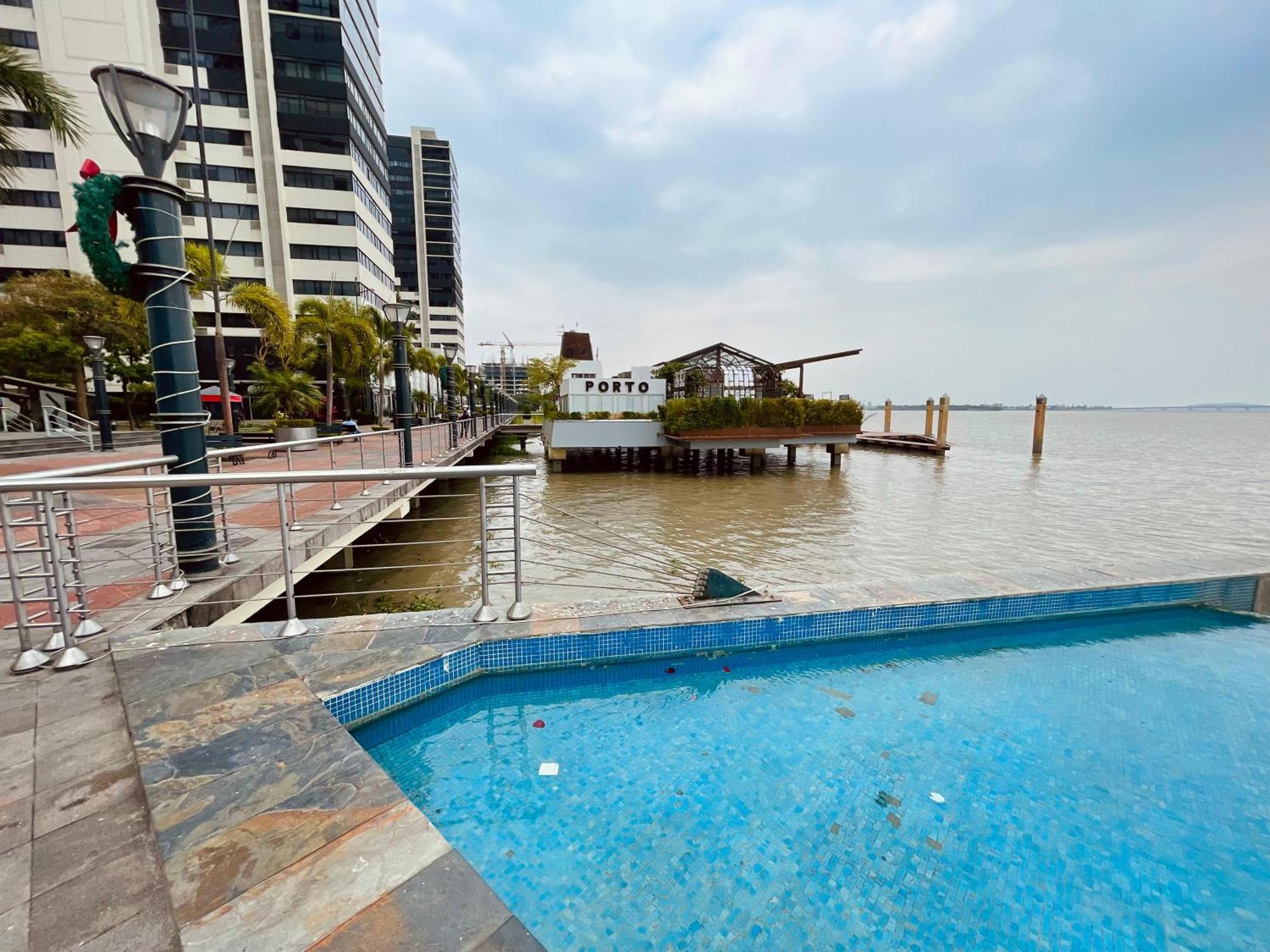 Suite Riverfront Puerto Santa Ana Guayaquil Eksteriør billede